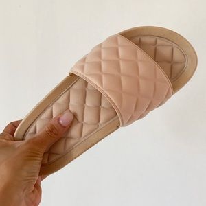 Padded quilted slide- blush